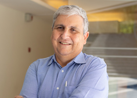 Jaime Navón, Jefe de programas del área computación de Educación Profesional de Ingeniería UC