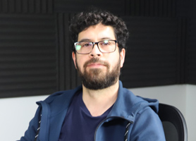 Denis Parra, profesor de la Escuela de Ingeniería UC Denis Parra, profesor de la Escuela de Ingeniería UC